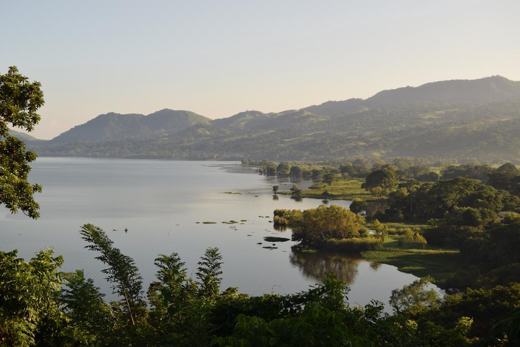 Vila Centro Ecoturistico Cabanas Encantadas Catemaco Exteriér fotografie